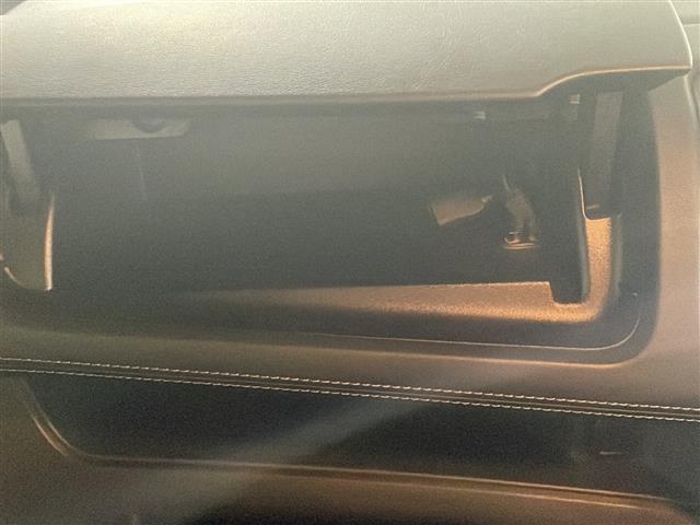 セレナ ハイウェイスター V Vセレクション ハンズフリーパワースライドドア(33枚目)