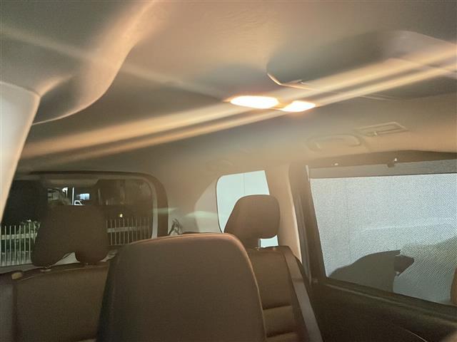 セレナ ハイウェイスター V Vセレクション ハンズフリーパワースライドドア(38枚目)