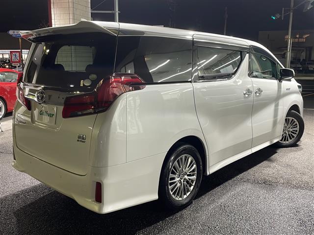 アルファードハイブリッド ＳＲ　Ｃパッケージ　純正メモリナビ（ＮＳＺＮ－Ｚ６８Ｔ）（31枚目）