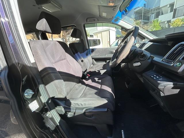ステップワゴンスパーダ Z HDDナビエディション 両側パワースライドドア/純正ナビ/フリップダウンモニター(22枚目)