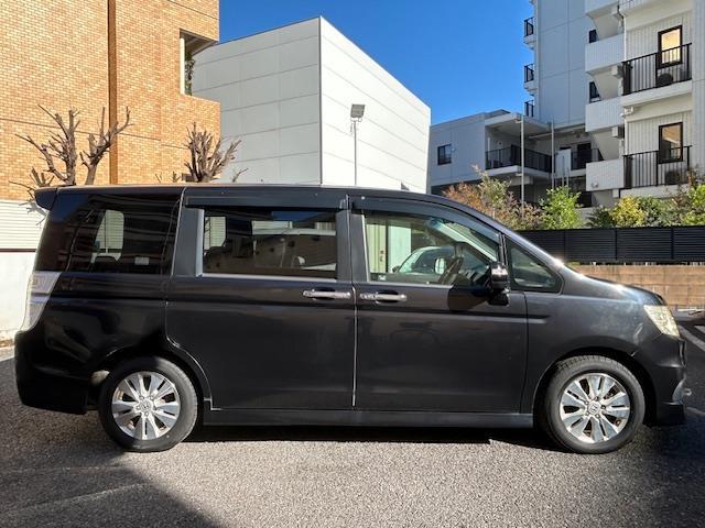 ステップワゴンスパーダ Z HDDナビエディション 両側パワースライドドア/純正ナビ/フリップダウンモニター(40枚目)