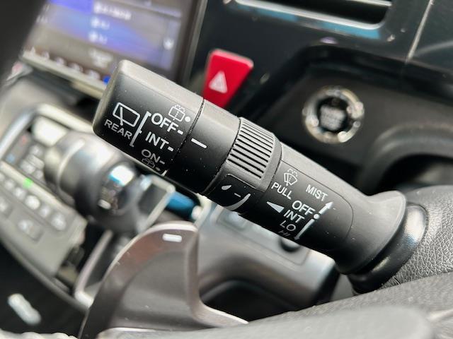 ステップワゴンスパーダ スパーダ・クールスピリット ホンダセンシング ワンオーナー/純正ナビ(Bluetooth・SDカード・フルセグ・DVD・CD・FM・AM)/両側パワースライドドア衝突被害軽減ブレーキ/レーダークルーズコントロール/レーンキープアシスト(10枚目)