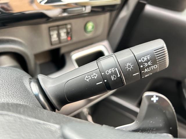 ステップワゴンスパーダ スパーダ・クールスピリット ホンダセンシング ワンオーナー/純正ナビ(Bluetooth・SDカード・フルセグ・DVD・CD・FM・AM)/両側パワースライドドア衝突被害軽減ブレーキ/レーダークルーズコントロール/レーンキープアシスト(11枚目)