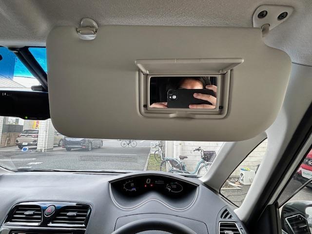 セレナ ハイウェイスター　Ｖセレ＋セーフティＩＩ　ＳＨＶ　両側パワスラ／エマージェンシーブレーキ（13枚目）