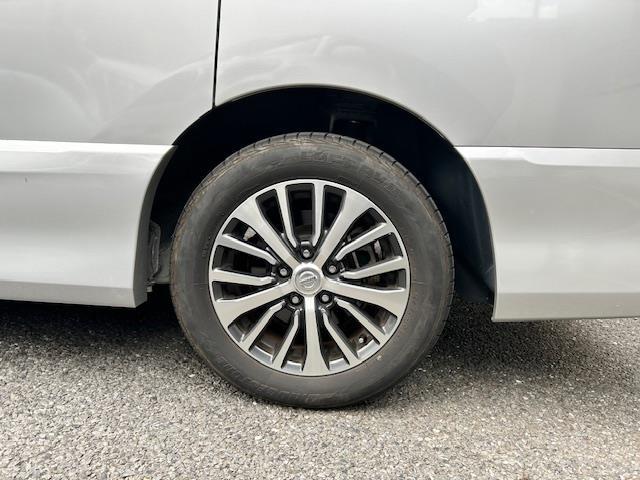 セレナ ハイウェイスター　Ｖセレ＋セーフティＩＩ　ＳＨＶ　両側パワスラ／エマージェンシーブレーキ（30枚目）