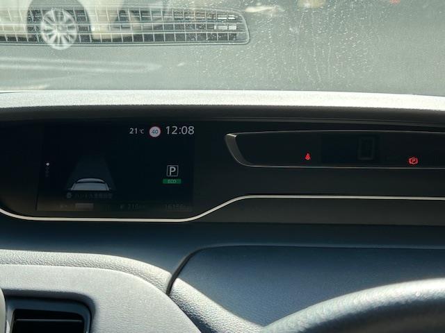 セレナ ハイウェイスターＶ　両側パワースライドドア／後席モニター／全方位カメラ（2枚目）