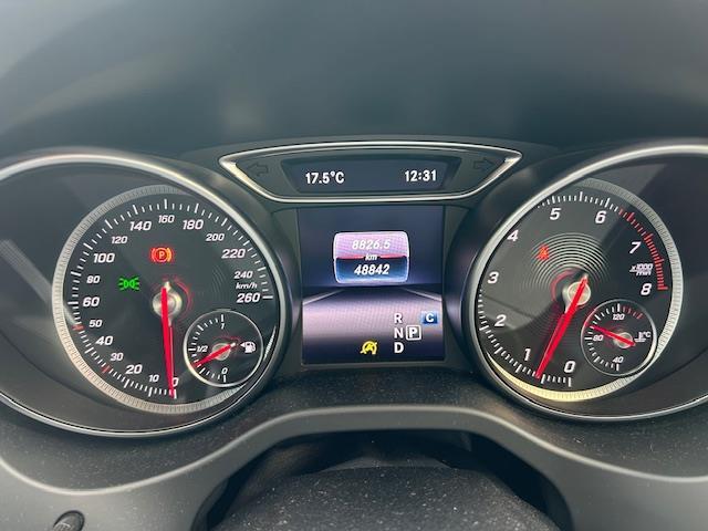 ＧＬＡクラス ＧＬＡ２２０　４マチック　純正ナビ／シートヒーター／サンルーフ／ＥＴＣ（2枚目）