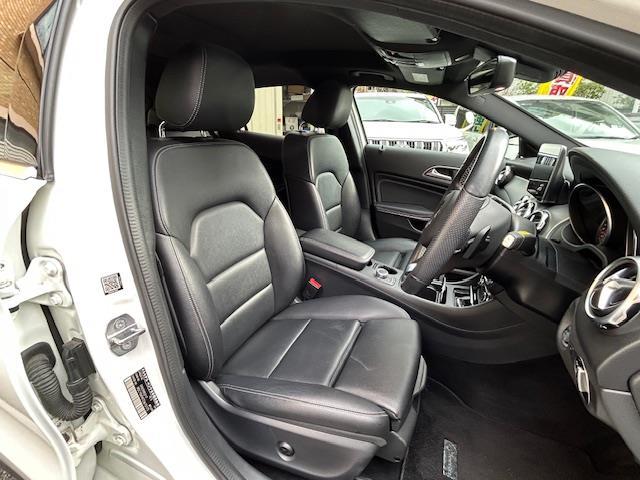 ＧＬＡクラス ＧＬＡ２２０　４マチック　純正ナビ／シートヒーター／サンルーフ／ＥＴＣ（17枚目）