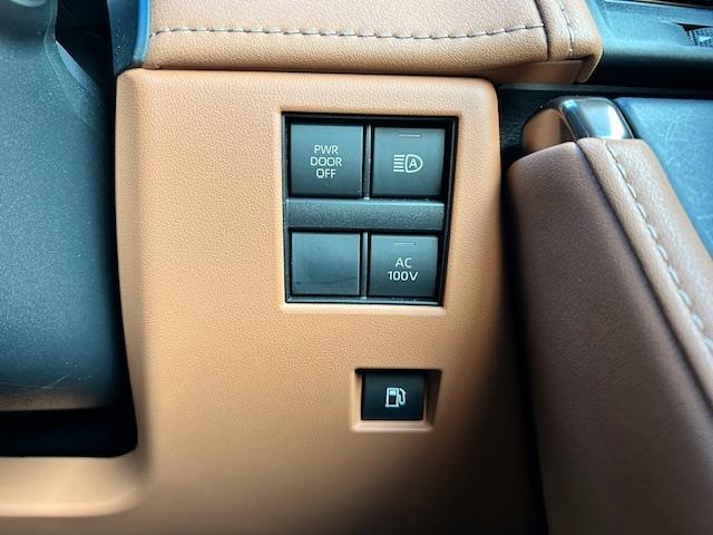 ヴェルファイアハイブリッド Ｚ　プレミア　純正ナビ／両側パワスラ／サンルーフ／ＥＴＣ（17枚目）