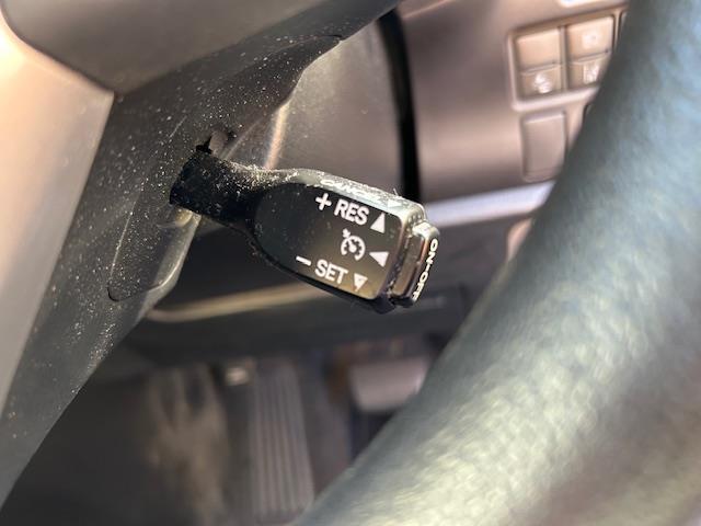 ヴォクシー X 純正ナビ(ワンセグTV、CD、Bluetooth)/片側パワースライド/電動格納ミラー/レーンアシスト/横滑り防止/衝突軽減ブレーキ/ETC/デジタルルームミラー(18枚目)