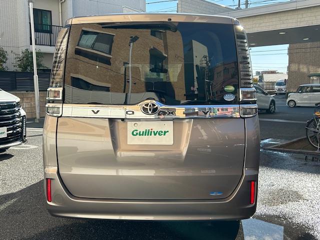 ヴォクシー X 純正ナビ(ワンセグTV、CD、Bluetooth)/片側パワースライド/電動格納ミラー/レーンアシスト/横滑り防止/衝突軽減ブレーキ/ETC/デジタルルームミラー(41枚目)