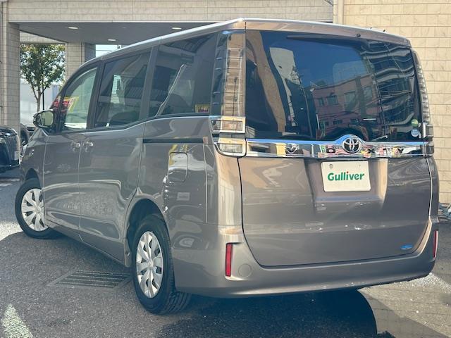 ヴォクシー X 純正ナビ(ワンセグTV、CD、Bluetooth)/片側パワースライド/電動格納ミラー/レーンアシスト/横滑り防止/衝突軽減ブレーキ/ETC/デジタルルームミラー(43枚目)