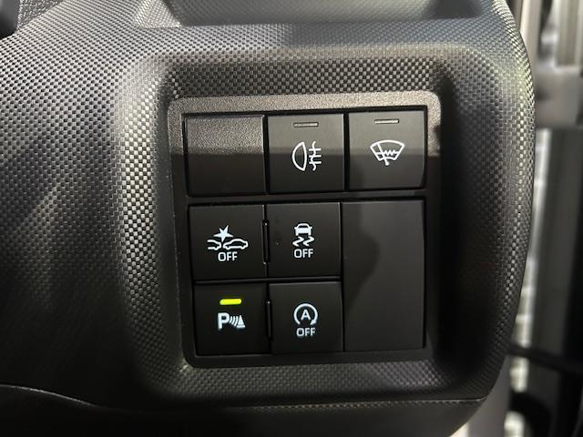 ライズ Z 純正ナビ(フルセグ・DVD・CD・SD・Bluetooth・FM・AM)バックカメラ/前後ドライブレコーダー/レーダークルーズコントロール/衝突軽減ブレーキ/シートヒーター/ETC/純正ドアバイザー(20枚目)