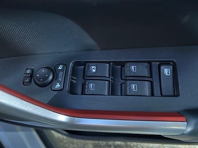 ライズ Z 純正ナビ(フルセグ・DVD・CD・SD・Bluetooth・FM・AM)バックカメラ/前後ドライブレコーダー/レーダークルーズコントロール/衝突軽減ブレーキ/シートヒーター/ETC/純正ドアバイザー(21枚目)