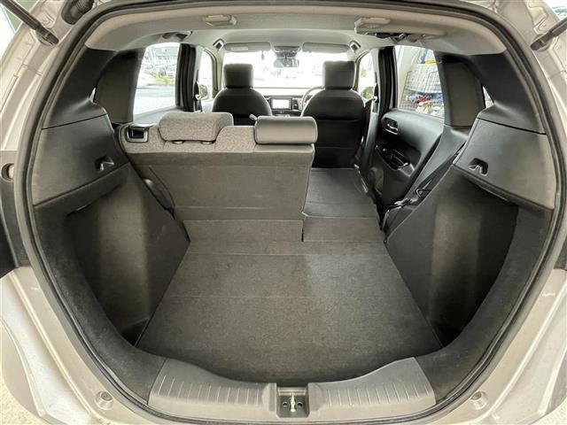フィット ホーム　ワンオーナー　ＨｏｎｄａＳＥＮＳＩＮＧ　純正Ｇａｔｈｅｒｓナビ　Ｂｌｕｅｔｏｏｔｈオーディオ　バックカメラ　ハーフレザーシート　ＥＴＣ　ドラレコ　　ＬＥＤヘッドライトアダプティブクルーズコントロール（27枚目）