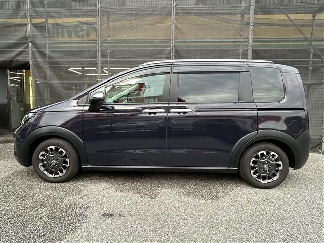 フリード e:HEVクロスター(6枚目)