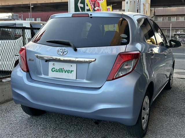 ヴィッツ F スマイルエディション(4枚目)