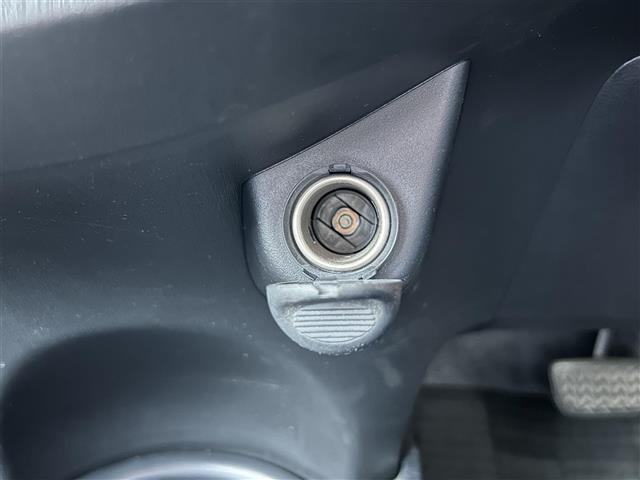 ヴィッツ F スマイルエディション(24枚目)