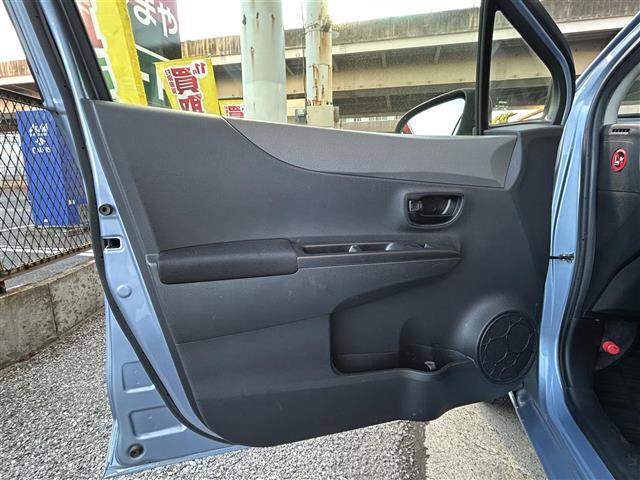 ヴィッツ F スマイルエディション(27枚目)