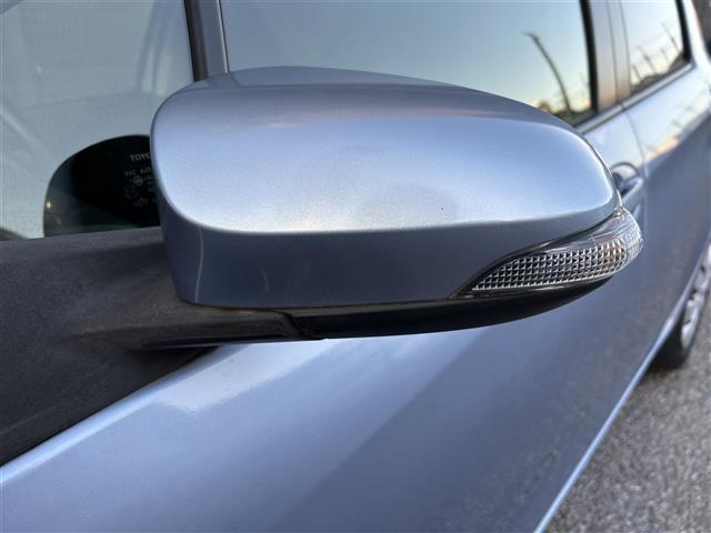 ヴィッツ F スマイルエディション(30枚目)