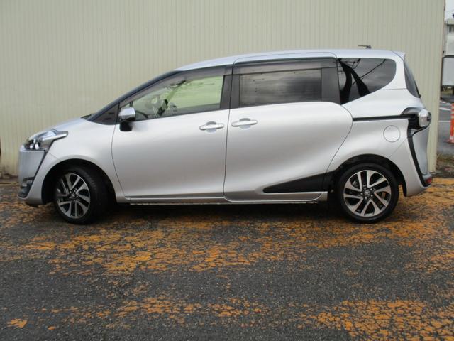 シエンタ G トヨタセーフティセンス アイドリングストップ 禁煙車 フォグ 両側Pスライド SDナビTVフルセグ CDDVD再生Mサーバー Bluetooth Bモニター ナビ連動ETC ドラレコ 16AW 記録簿(4枚目)