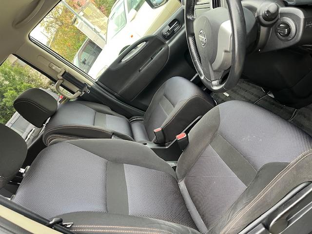 セレナ ハイウェイスター TVナビ ETC バックカメラ HID FOG BLUETOOTH 両側自動ドア アルミ 8人乗り スペアキーあり(8枚目)