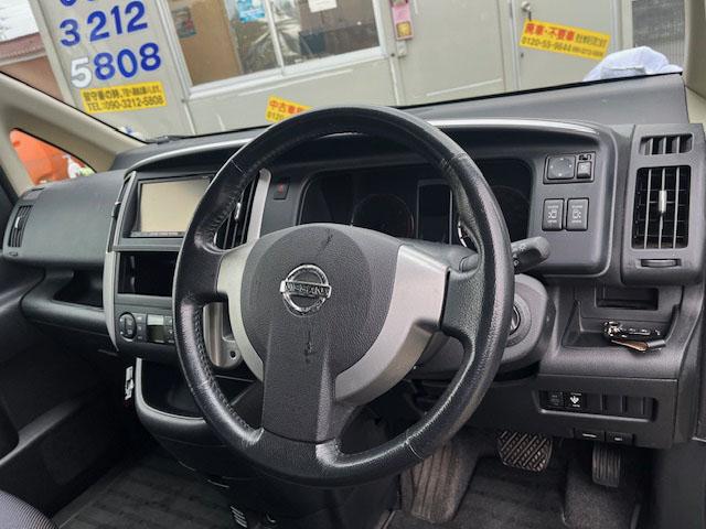 セレナ ハイウェイスター TVナビ ETC バックカメラ HID FOG BLUETOOTH 両側自動ドア アルミ 8人乗り スペアキーあり(15枚目)