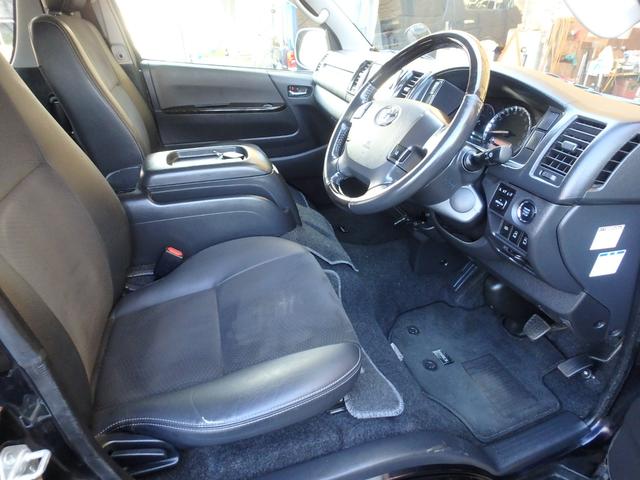 ハイエースバン スーパーＧＬ　ダークプライム　５型　軽油　４ＷＤ　寒冷地　セーフティセンス　Ｗパワスラ　ＬＥＤライト　スマートキー２個　ＳＤナビＴＶ　Ｂカメ　ＥＴＣ２．０　フリップＤモニター　ＷエアＢ　ＡＣ１００Ｖ　ドラレコ　ステアリングスイッチ（44枚目）