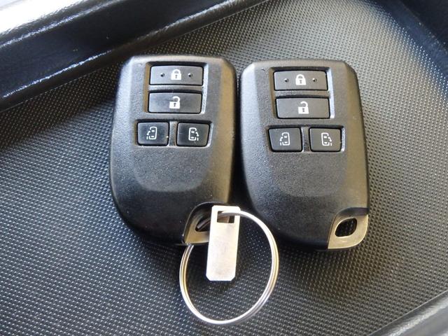 ハイエースバン スーパーＧＬ　ダークプライム　５型　軽油　４ＷＤ　寒冷地　セーフティセンス　Ｗパワスラ　ＬＥＤライト　スマートキー２個　ＳＤナビＴＶ　Ｂカメ　ＥＴＣ２．０　フリップＤモニター　ＷエアＢ　ＡＣ１００Ｖ　ドラレコ　ステアリングスイッチ（53枚目）