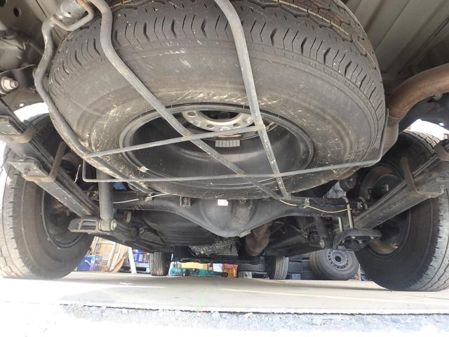 ハイエースバン スーパーＧＬ　ダークプライム　５型　軽油　４ＷＤ　寒冷地　セーフティセンス　Ｗパワスラ　ＬＥＤライト　スマートキー２個　ＳＤナビＴＶ　Ｂカメ　ＥＴＣ２．０　フリップＤモニター　ＷエアＢ　ＡＣ１００Ｖ　ドラレコ　ステアリングスイッチ（79枚目）