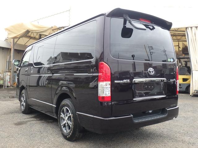 レジアスエースバン スーパーＧＬ　ダークプライムＩＩ　５型　軽油　２８００ｃｃターボ　２ＷＤ　６速ＡＴ　ＴＳＳ無し　ＶＳＣ＆ＴＲＣ　ＬＥＤヘッドライト　ＳＤナビＴＶ　バックカメラ　ＥＴＣ２．０　ＡＣ１００Ｖ電源　Ｗエアバック　純正アルミ　スマートキー２個（35枚目）