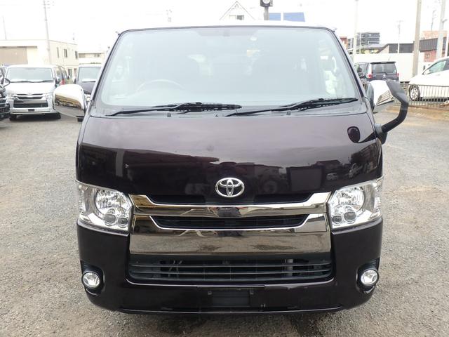 レジアスエースバン スーパーＧＬ　ダークプライムＩＩ　５型　軽油　２８００ｃｃターボ　２ＷＤ　６速ＡＴ　ＴＳＳ無し　ＶＳＣ＆ＴＲＣ　ＬＥＤヘッドライト　ＳＤナビＴＶ　バックカメラ　ＥＴＣ２．０　ＡＣ１００Ｖ電源　Ｗエアバック　純正アルミ　スマートキー２個（41枚目）