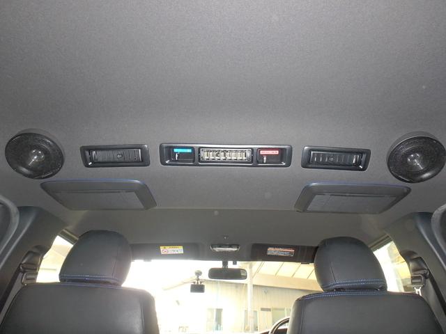 レジアスエースバン スーパーＧＬ　ダークプライムＩＩ　５型　軽油　２８００ｃｃターボ　２ＷＤ　６速ＡＴ　ＴＳＳ無し　ＶＳＣ＆ＴＲＣ　ＬＥＤヘッドライト　ＳＤナビＴＶ　バックカメラ　ＥＴＣ２．０　ＡＣ１００Ｖ電源　Ｗエアバック　純正アルミ　スマートキー２個（67枚目）