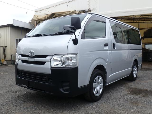 レジアスエースバン ＤＸ　５型　軽油　２８００ｃｃターボ　２ＷＤ　６速ＡＴ　９人　セーフティセンス　ＶＳＣ＆ＴＲＣ　リアＡＣ＆ヒーター　ＳＤナビＴＶ　ＥＴＣ　ドライブレコーダー　キーレスキー　イモビライザー（4枚目）