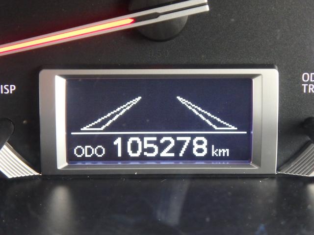 レジアスエースバン ＤＸ　５型　軽油　２８００ｃｃターボ　２ＷＤ　６速ＡＴ　９人　セーフティセンス　ＶＳＣ＆ＴＲＣ　リアＡＣ＆ヒーター　ＳＤナビＴＶ　ＥＴＣ　ドライブレコーダー　キーレスキー　イモビライザー（6枚目）