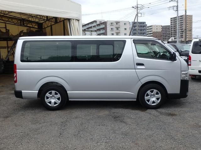 レジアスエースバン ＤＸ　５型　軽油　２８００ｃｃターボ　２ＷＤ　６速ＡＴ　９人　セーフティセンス　ＶＳＣ＆ＴＲＣ　リアＡＣ＆ヒーター　ＳＤナビＴＶ　ＥＴＣ　ドライブレコーダー　キーレスキー　イモビライザー（24枚目）