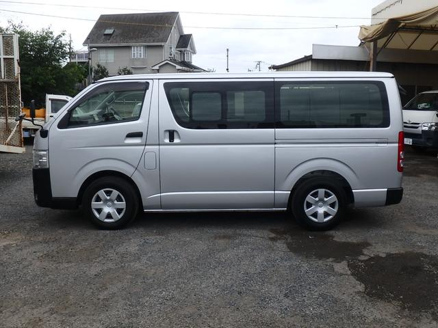 レジアスエースバン ＤＸ　５型　軽油　２８００ｃｃターボ　２ＷＤ　６速ＡＴ　９人　セーフティセンス　ＶＳＣ＆ＴＲＣ　リアＡＣ＆ヒーター　ＳＤナビＴＶ　ＥＴＣ　ドライブレコーダー　キーレスキー　イモビライザー（30枚目）