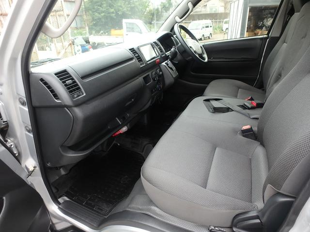 レジアスエースバン ＤＸ　５型　軽油　２８００ｃｃターボ　２ＷＤ　６速ＡＴ　９人　セーフティセンス　ＶＳＣ＆ＴＲＣ　リアＡＣ＆ヒーター　ＳＤナビＴＶ　ＥＴＣ　ドライブレコーダー　キーレスキー　イモビライザー（35枚目）