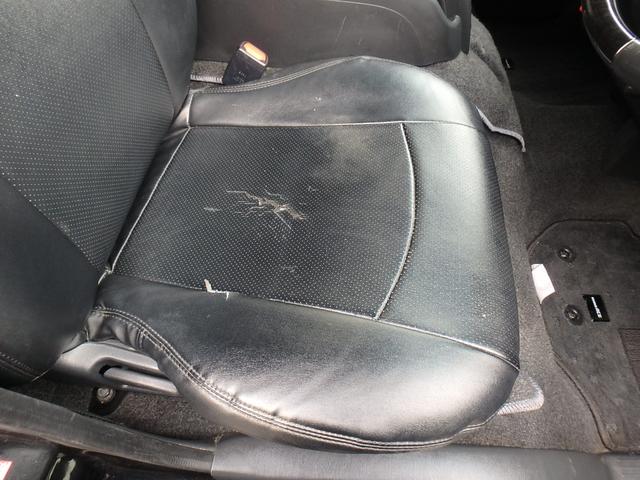 レジアスエースバン スーパーGL ダークプライムII 5型 軽油 2WD TSS Pスタート LED SDナビTV Bカメラ ETC2.0 スマートキー2個 AC100V電源 Wエアバック ステアリングスイッチ シートカバー イモビライザー(47枚目)