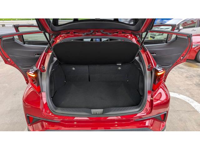 Ｃ－ＨＲ Ｓ　ＧＲスポーツ　ＯＰ１９ＡＷ　ドレスアップマフラー　ナビ　アラウンドビューモニター　ディスプレイオーディオ　シートヒーター　ＥＴＣ２．０　ＵＳＢ（23枚目）