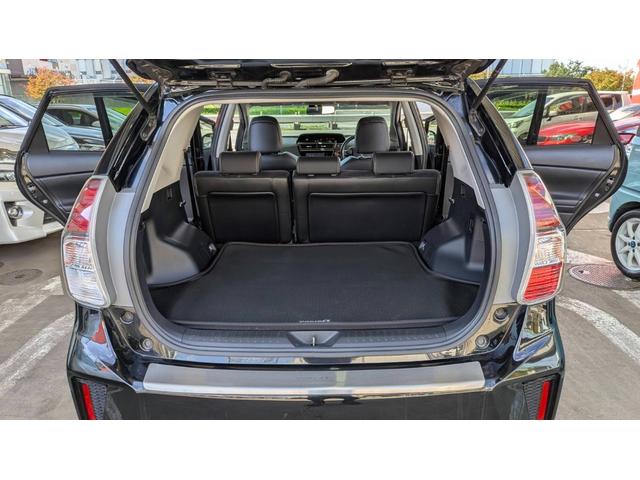 TOYOTA PRIUS ALPHA S TOURING SELECTION GS