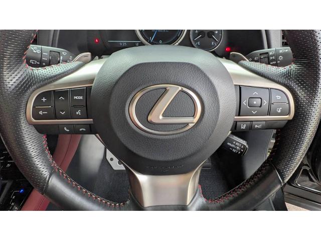 ＲＸ ＲＸ２００ｔ　Ｆスポーツ　ワンオーナー　サンルーフ　赤レザーパワーシートエアコン　３眼ＬＥＤ　ナビＴＶバックカメラ　パワーバックドア　ＥＴＣ２．０　ステアリングヒーター　ＨＵＤ（17枚目）