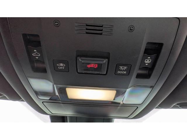 ＲＸ ＲＸ２００ｔ　Ｆスポーツ　ワンオーナー　サンルーフ　赤レザーパワーシートエアコン　３眼ＬＥＤ　ナビＴＶバックカメラ　パワーバックドア　ＥＴＣ２．０　ステアリングヒーター　ＨＵＤ（18枚目）