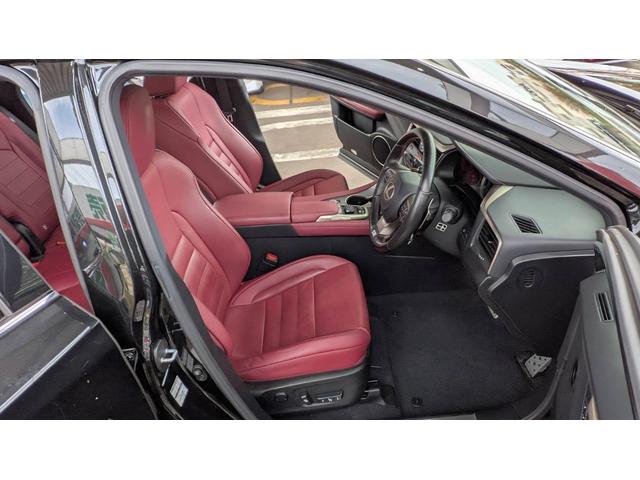 ＲＸ ＲＸ２００ｔ　Ｆスポーツ　ワンオーナー　サンルーフ　赤レザーパワーシートエアコン　３眼ＬＥＤ　ナビＴＶバックカメラ　パワーバックドア　ＥＴＣ２．０　ステアリングヒーター　ＨＵＤ（28枚目）