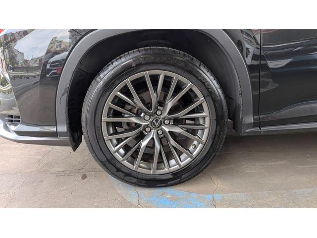 ＲＸ ＲＸ２００ｔ　Ｆスポーツ　ワンオーナー　サンルーフ　赤レザーパワーシートエアコン　３眼ＬＥＤ　ナビＴＶバックカメラ　パワーバックドア　ＥＴＣ２．０　ステアリングヒーター　ＨＵＤ（29枚目）