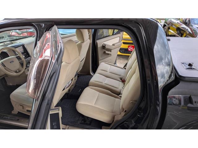 エクスプローラースポーツトラック ＸＬＴ　左Ｈ　ナビＴＶバックカメラ　ヒッチメンバー　サイドステップ　ルーフレール　１６ＡＷ　ＥＴＣ（18枚目）