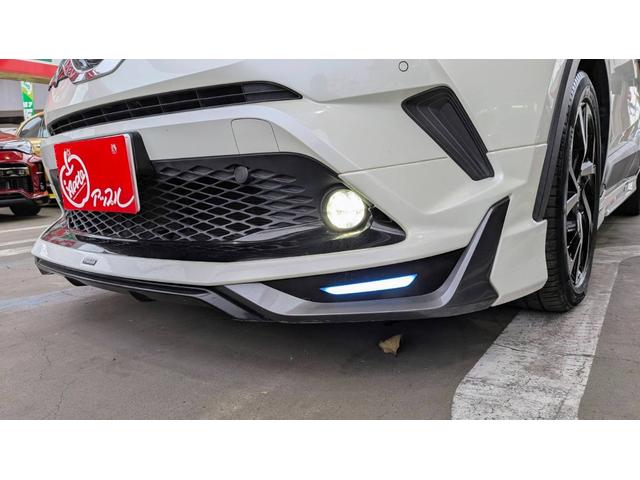 Ｃ－ＨＲ Ｇ　モデリスタエアロ　ナビＴＶバックカメラ　シートヒーター　ＬＥＤ　クルーズコントロール　オートライト　ステアリングスイッチ　ＵＳＢ　ＥＴＣ　スマートキー　プッシュスタート（5枚目）