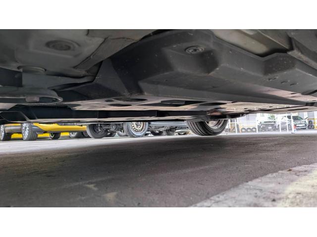 Ｃ－ＨＲ Ｇ　モデリスタエアロ　ナビＴＶバックカメラ　シートヒーター　ＬＥＤ　クルーズコントロール　オートライト　ステアリングスイッチ　ＵＳＢ　ＥＴＣ　スマートキー　プッシュスタート（32枚目）