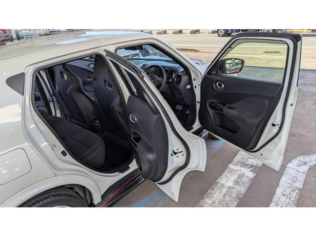 ジューク ニスモ RS 4WD ナビTVパノラミックビューモニター ドラレコ ETC 18インチアルミホイール オートライト(20枚目)