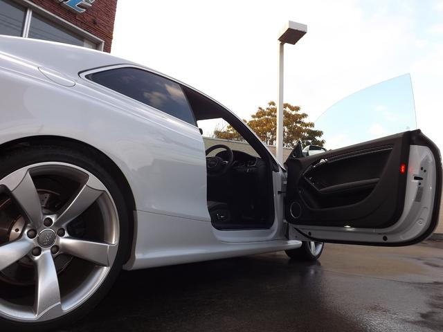4WD/Navi/CD/AW/No-accidents/LeatherSeat/PowerSeat/BackCamera